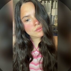 Meet your Posher, Adamari